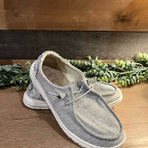 Hey Dude Womens Light Gray Slip-On Loafers